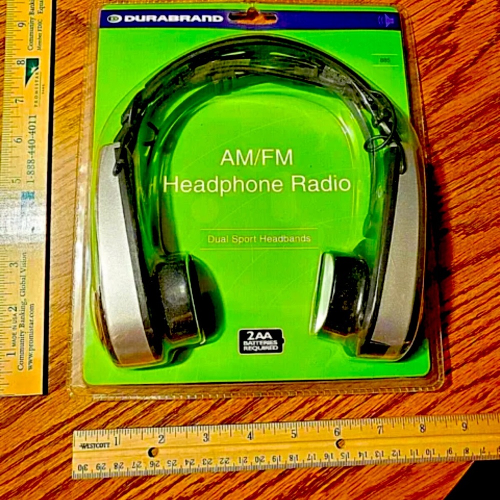 Durabrand AM/FM Headphone Radio